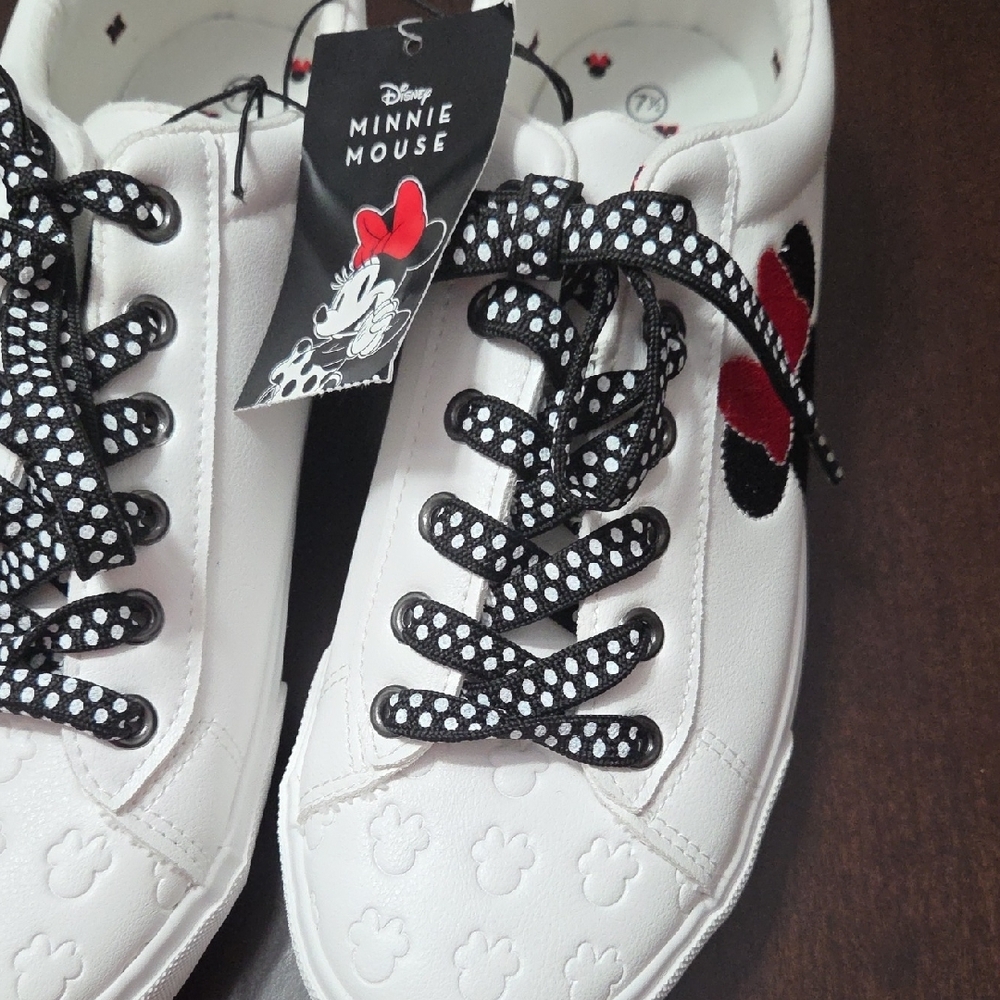 Disney Minnie Mouse Womens Sneakers - White and Red - Picture 3 of 7